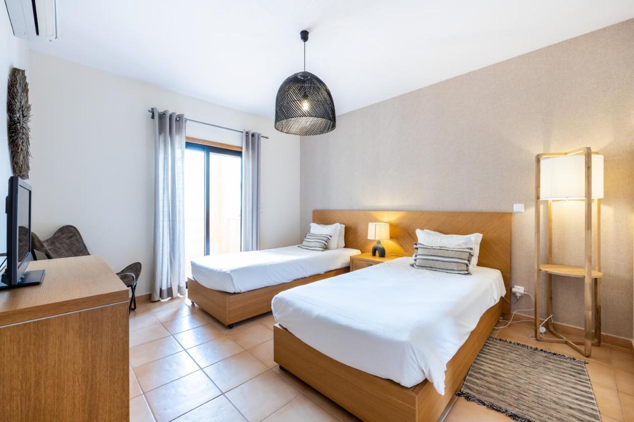Aum Praia Da Luz Resort Apartment 外观 照片